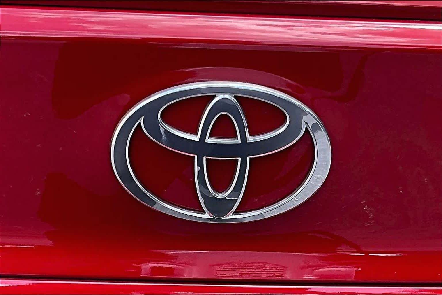 Used 2026 Supersonic Red Toyota SE image 31