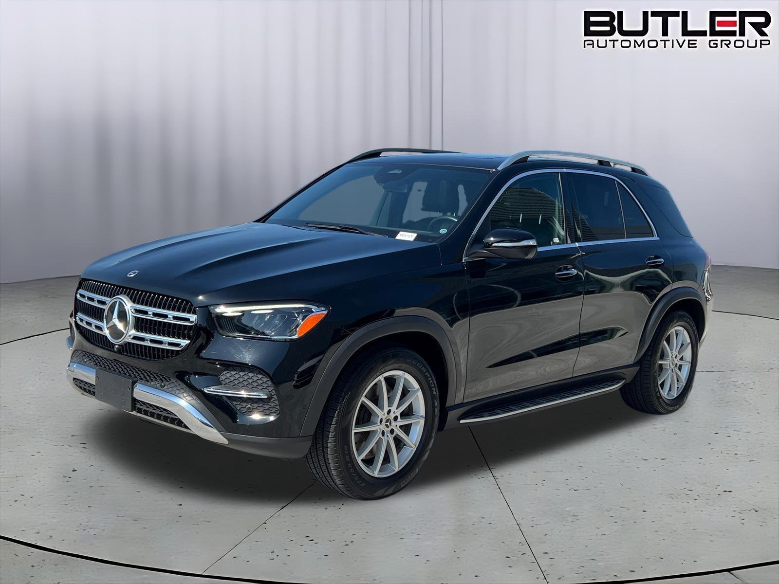 Used 2024 Black Mercedes-Benz GLE 350 image 1