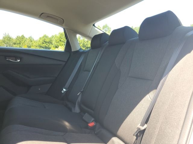 2025 Honda Accord SE - Photo 8