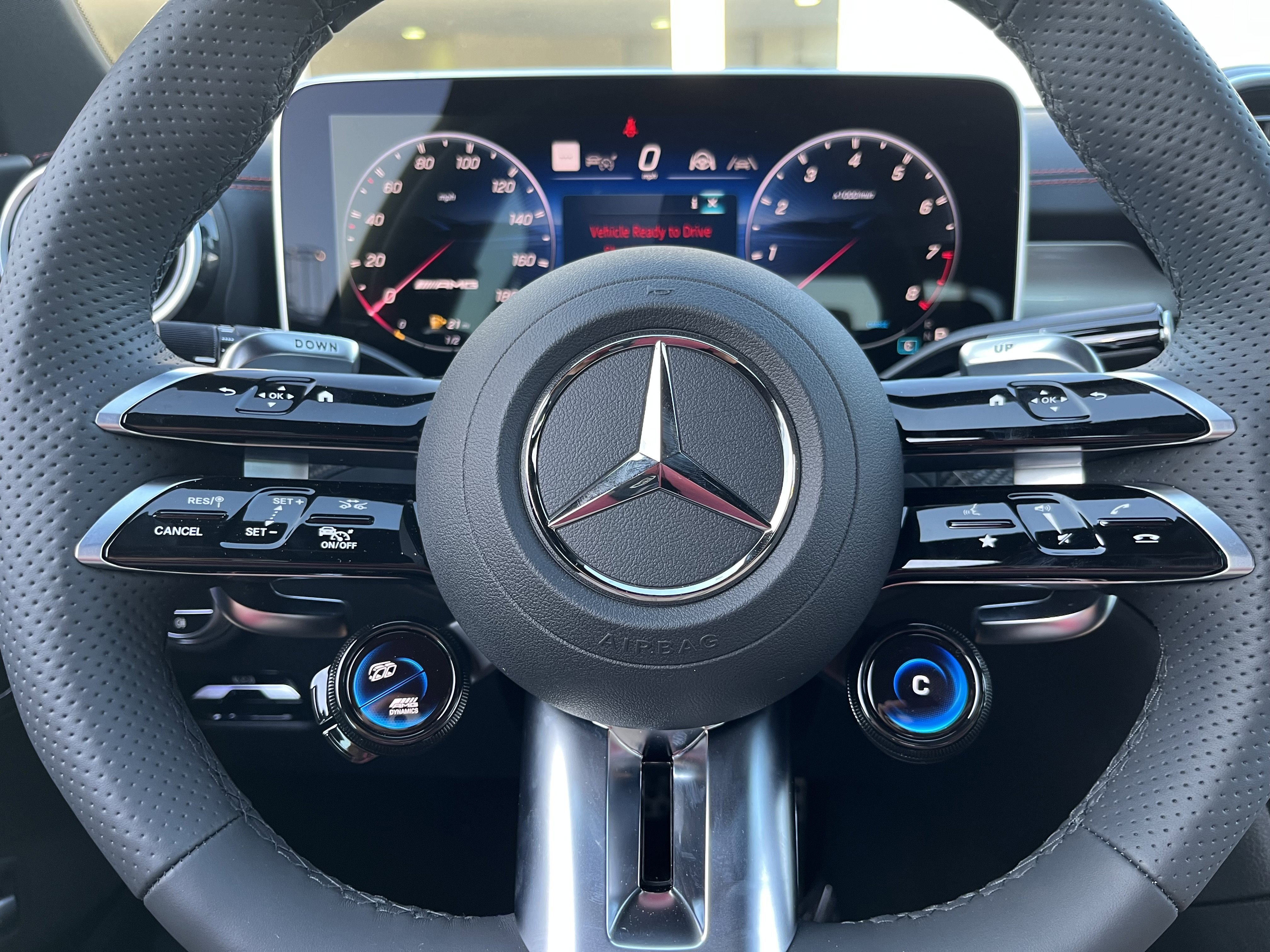 New 2026 MANUFAKTUR Moonlight White Metallic Mercedes-Benz AMG® C 43 image 53