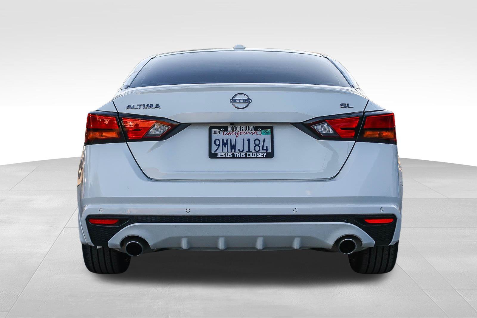 Used 2024 White Nissan 2.5 SL image 5