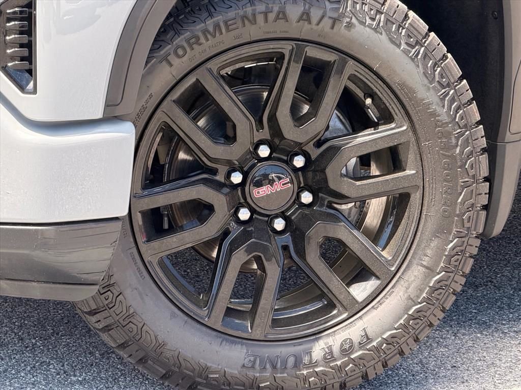 Used 2024 Gray GMC Elevation image 30