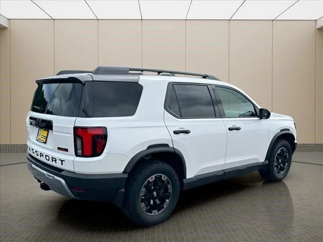 Used 2026 White Honda TrailSport Elite image 3