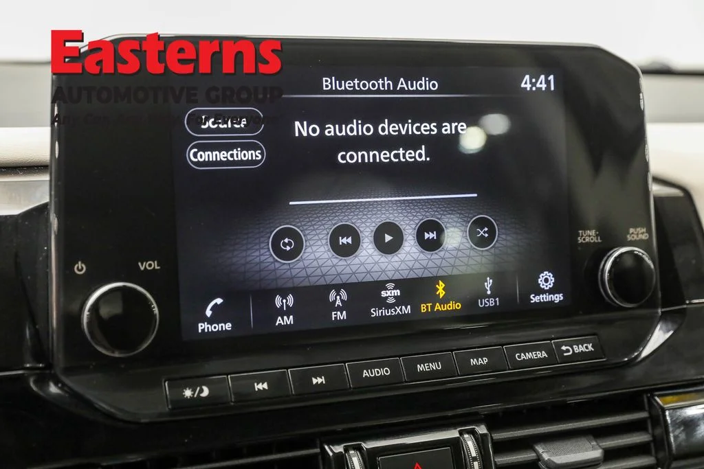 Used 2023 Gray Nissan SL image 18