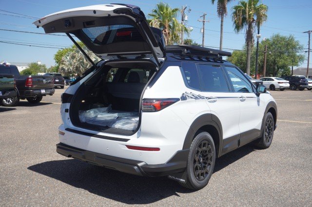 2025 Mitsubishi Outlander Trail Edition - Photo 9