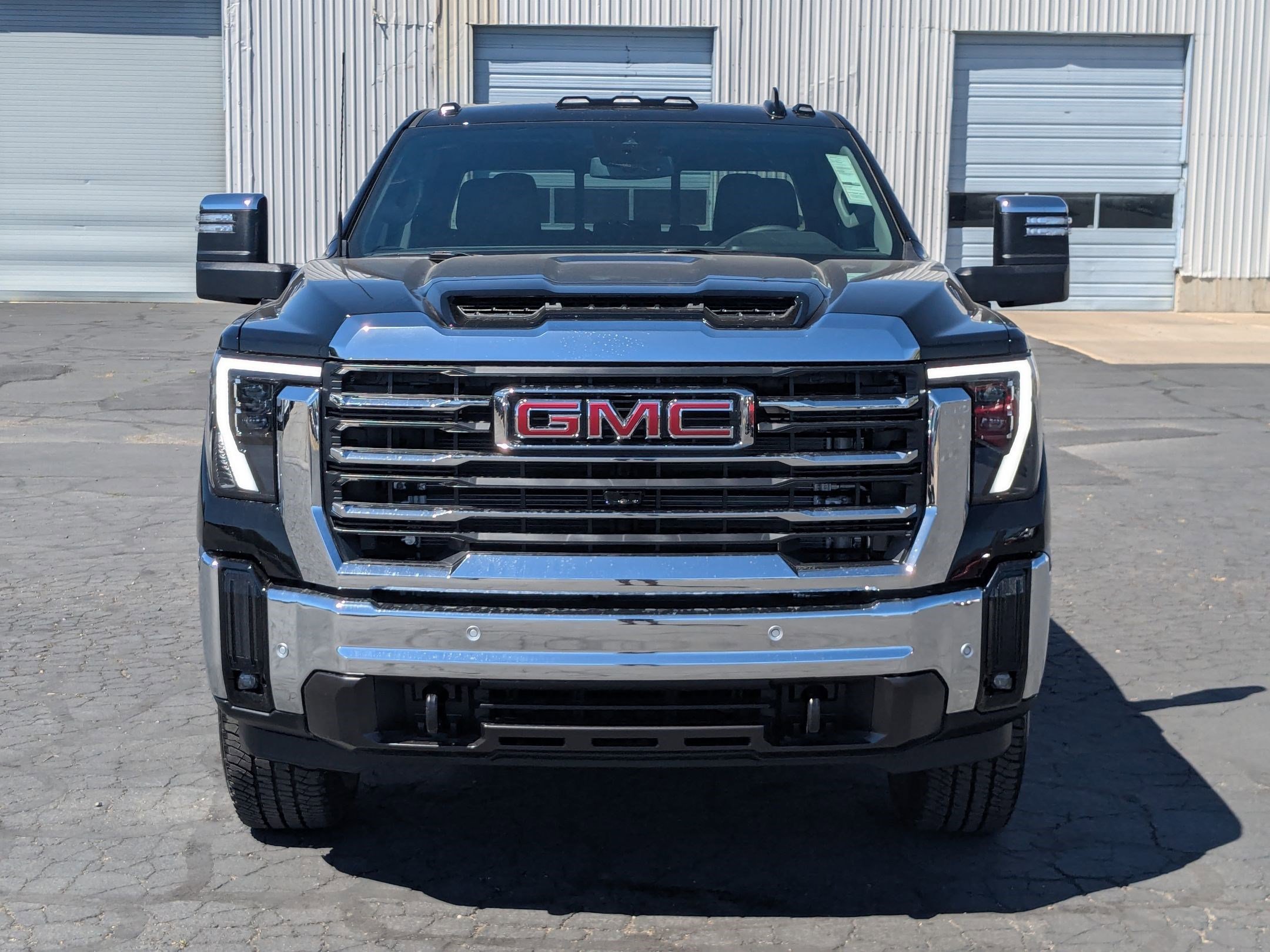 2026 GMC Sierra 2500HD SLT - Photo 9