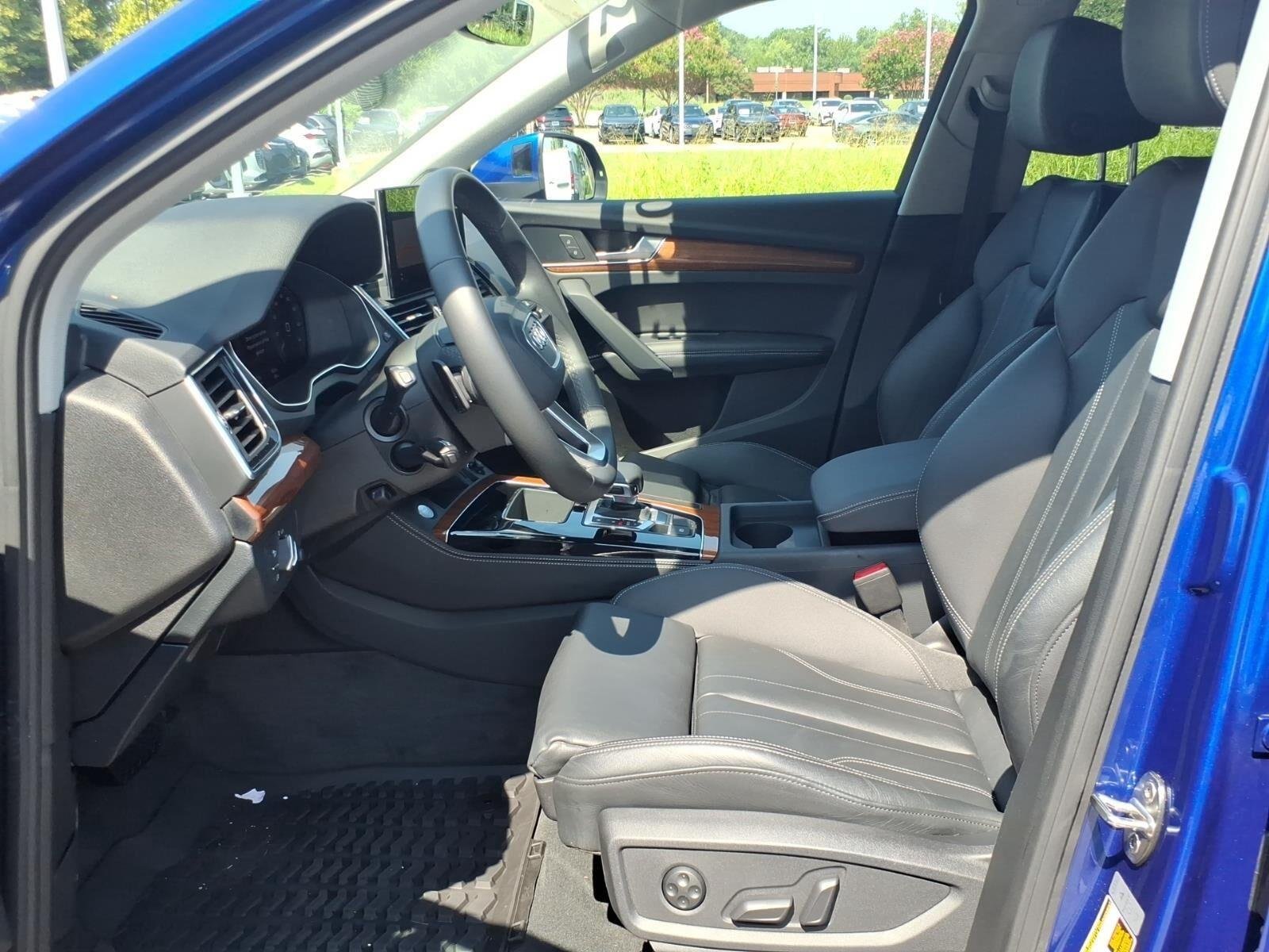 Used 2023 Ultra Blue Metallic Audi S line Premium Plus image 21