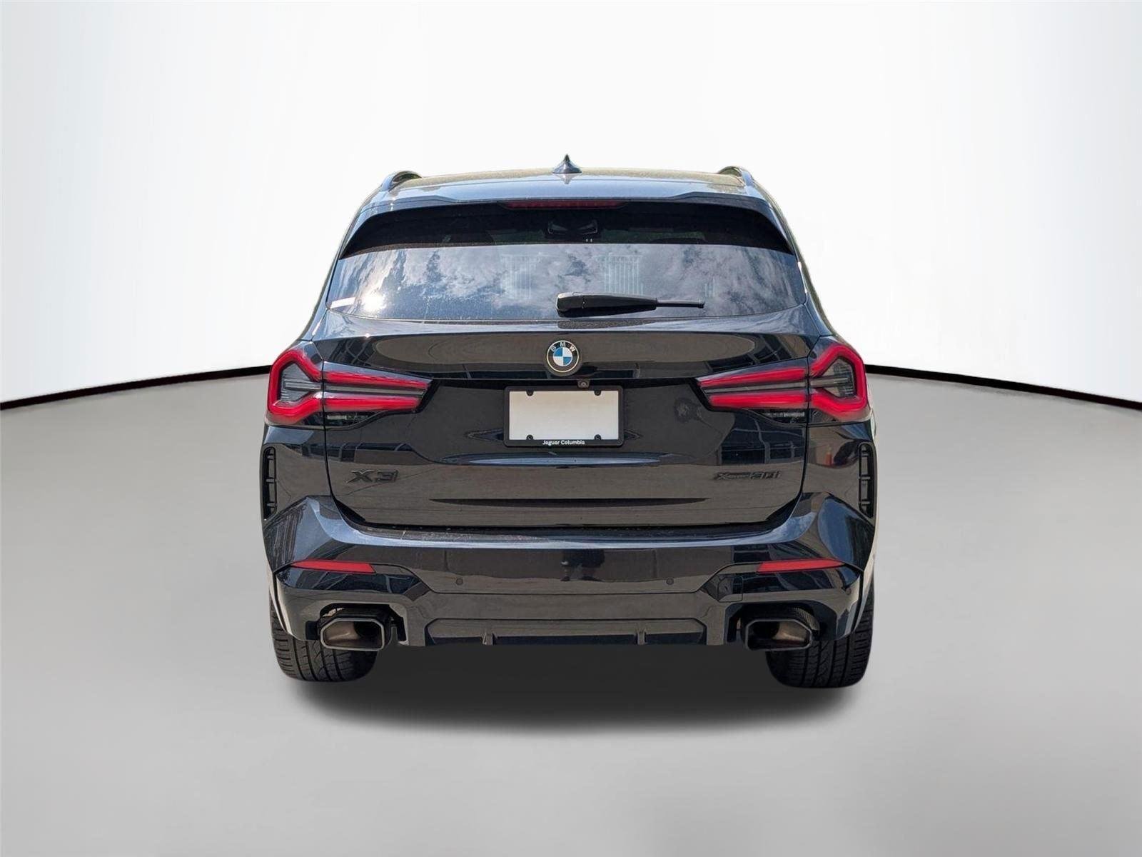 Used 2023 Black Sapphire Metallic BMW xDrive30i image 6