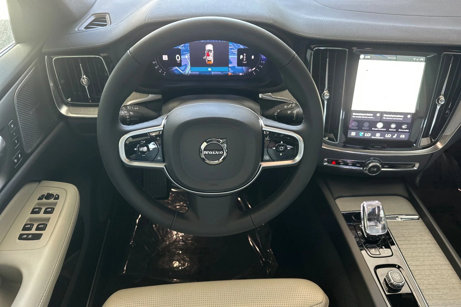 New 2026 Vapour Grey Volvo Ultra image 13