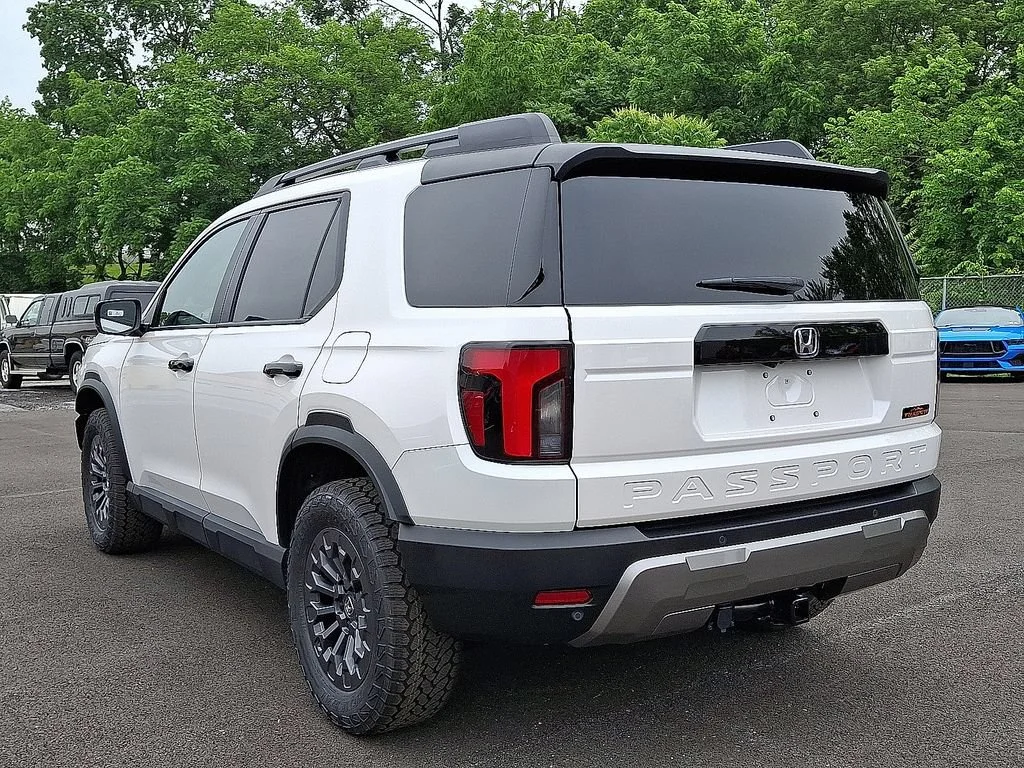 New 2026 Platinum White Pearl Honda TrailSport image 3