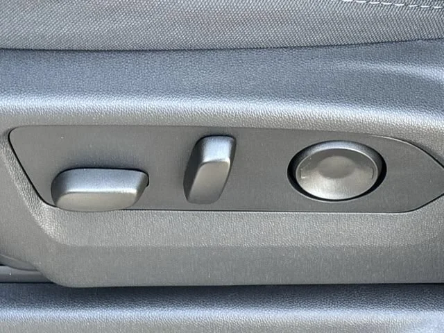 2026 Chevrolet Silverado 1500 Custom - Photo 24
