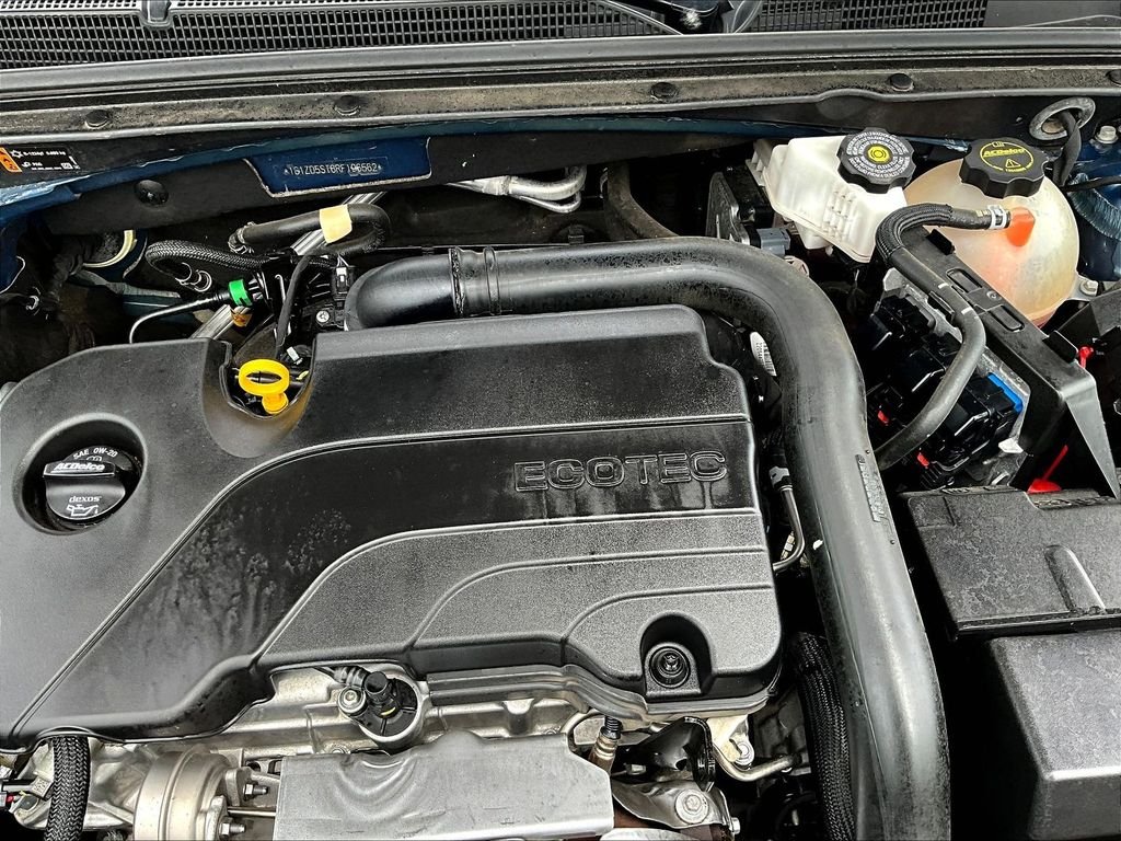 Used 2024 Blue Chevrolet LT image 27