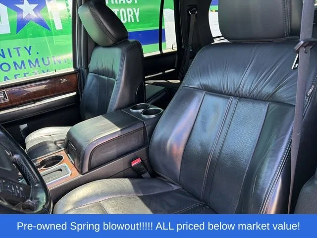 Used 2016 Silver Lincoln Select image 26
