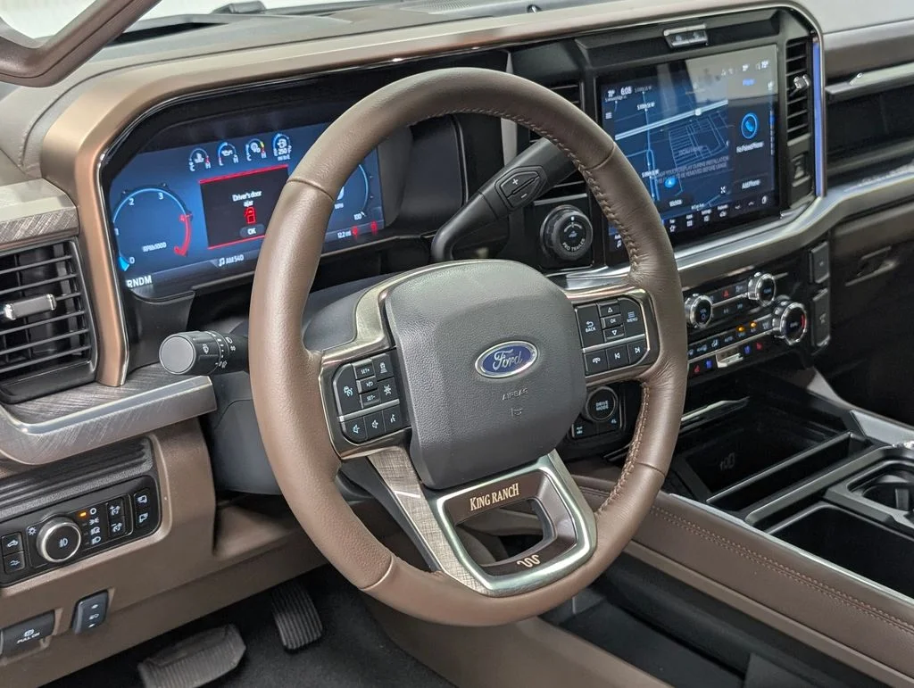 New 2026 Star White Metallic Tri-Coat Ford F-250® King Ranch® image 14
