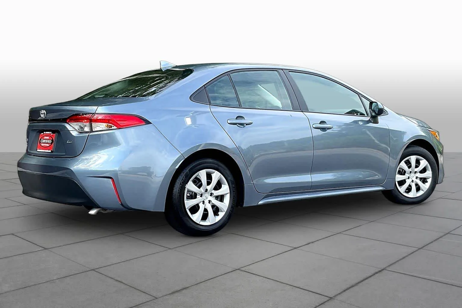 Used 2026 Celestite Toyota LE image 13
