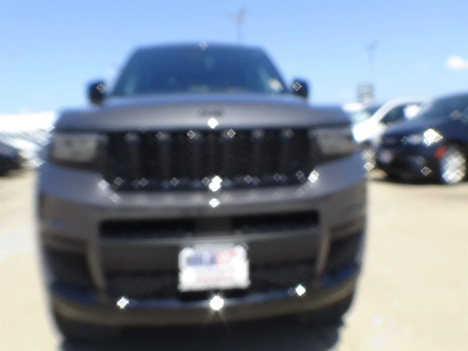 Certified Used 2025 Baltic Gray Metallic Clear Coat (pas) Jeep Altitude X image 3