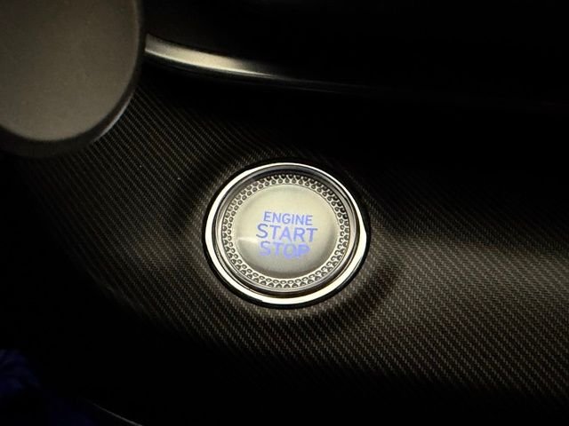 Used 2023 Capri Blue Genesis 2.5T image 39