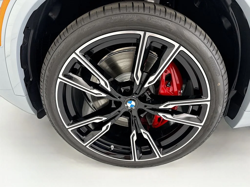 New 2026 Gray BMW M60i image 29