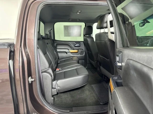 Used 2016 Autumn Bronze Metallic Chevrolet LTZ image 5