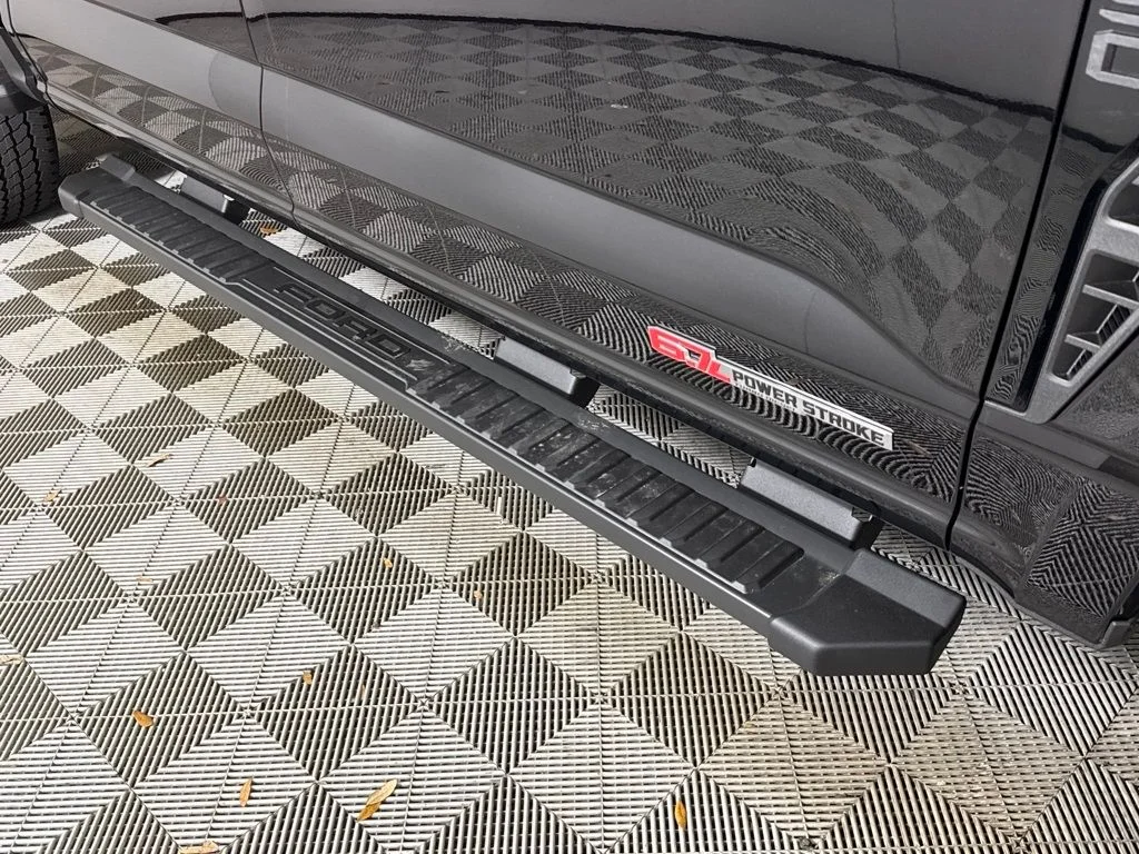 New 2026 Black Ford Lariat image 30