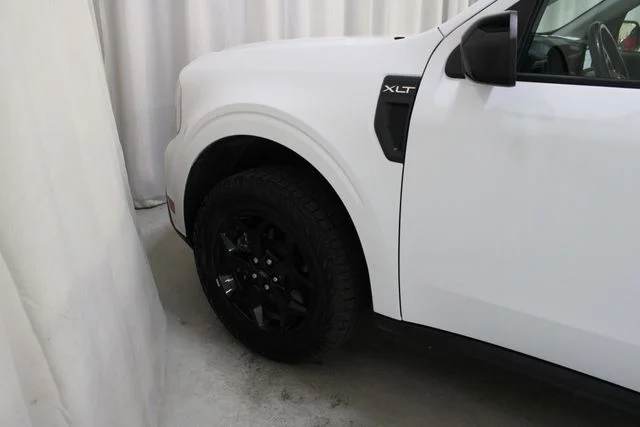 Used 2024 White Ford XLT image 33
