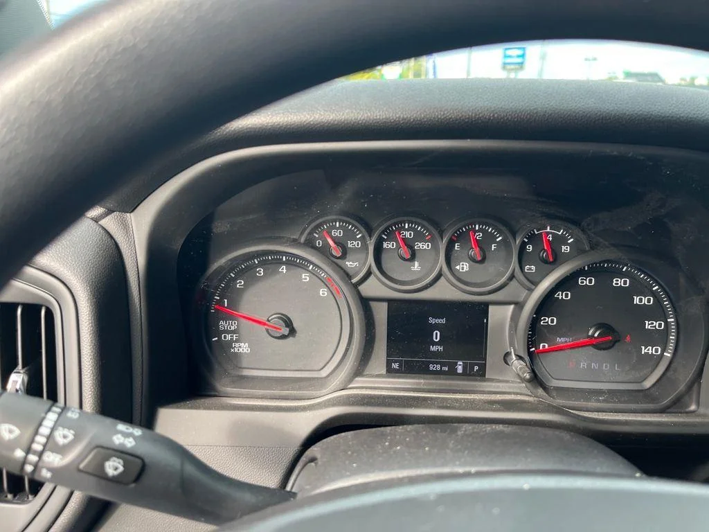 2025 Chevrolet Silverado 1500 Work Truck - Photo 9