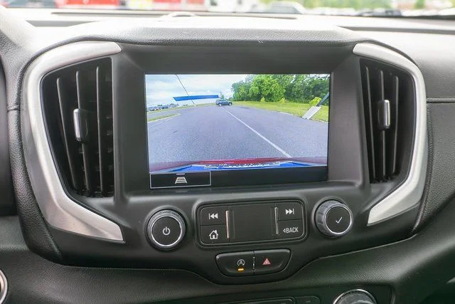 Used 2022 Red GMC SLT image 28