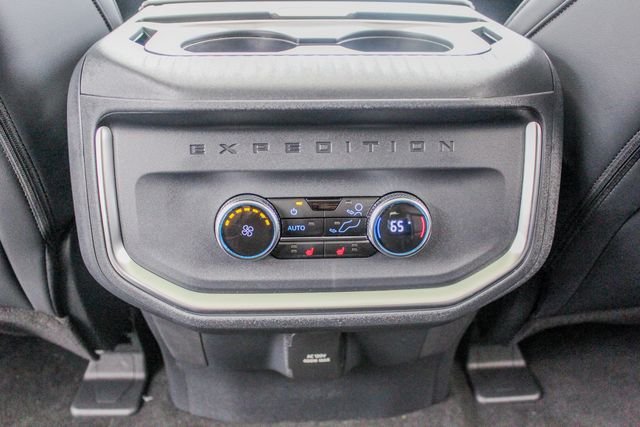 New 2026 Space Silver Metallic Ford MAX Platinum® image 24