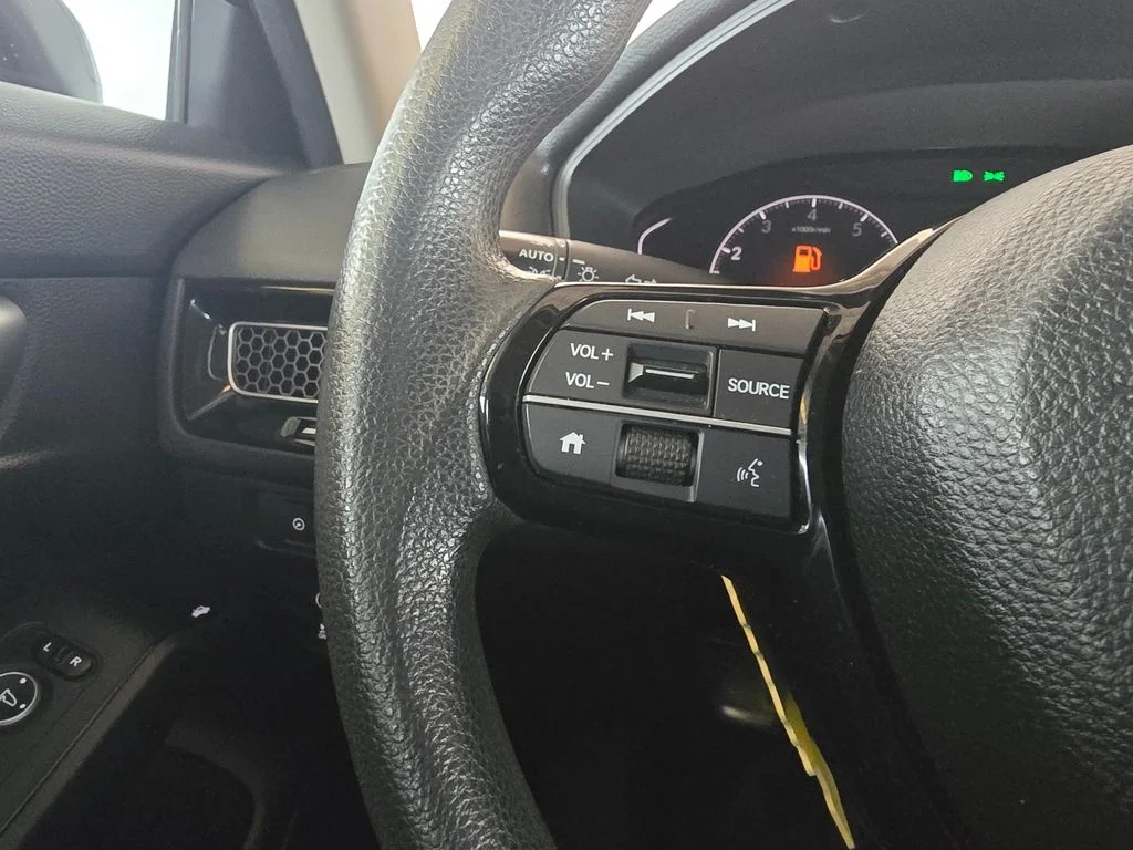 Used 2024  Honda LX image 13