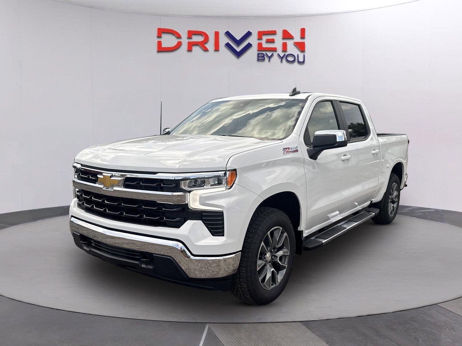 2026 Chevrolet Silverado 1500 LT - Photo 8