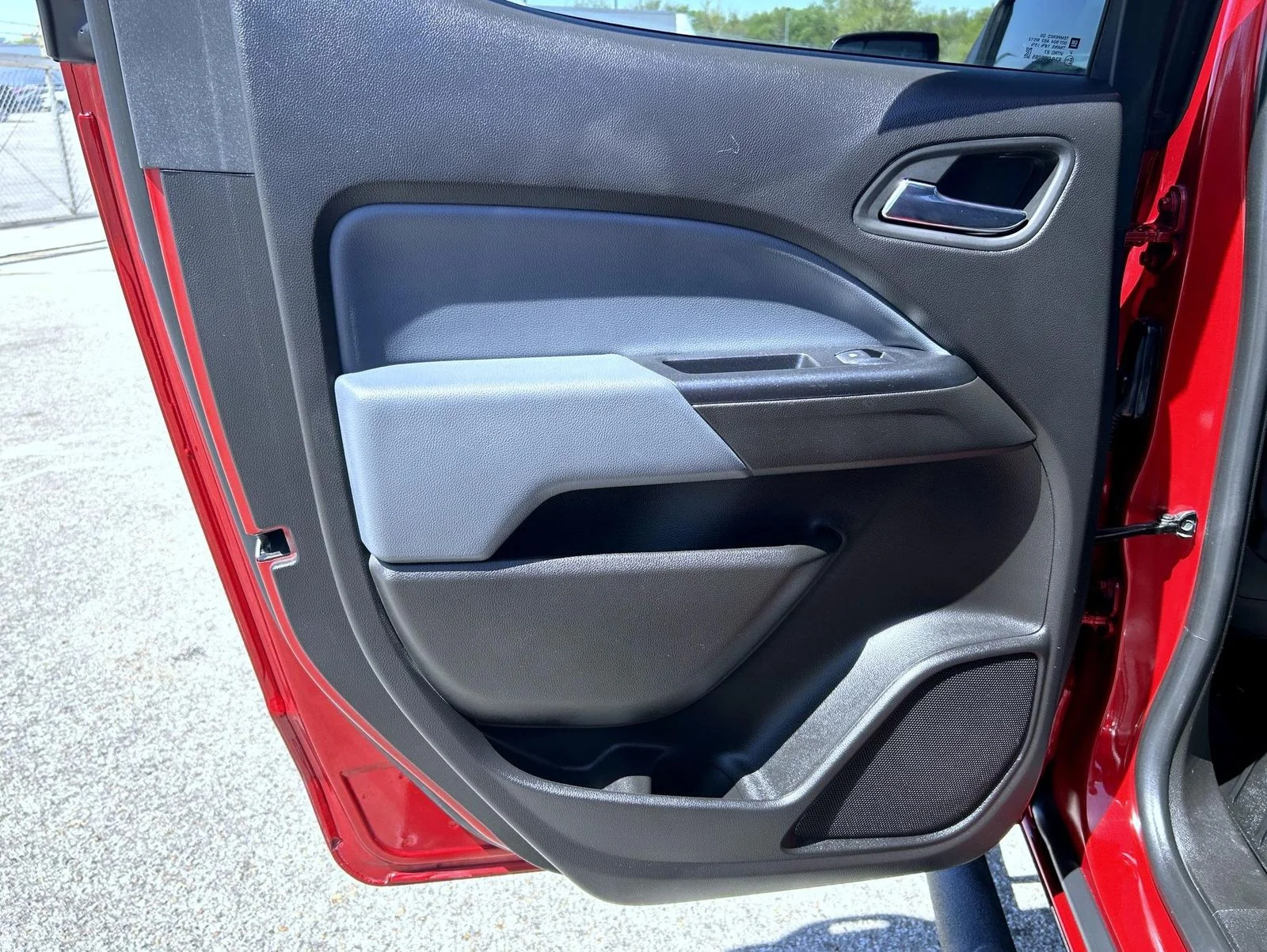 2021 Chevrolet Colorado Z71 - Photo 17