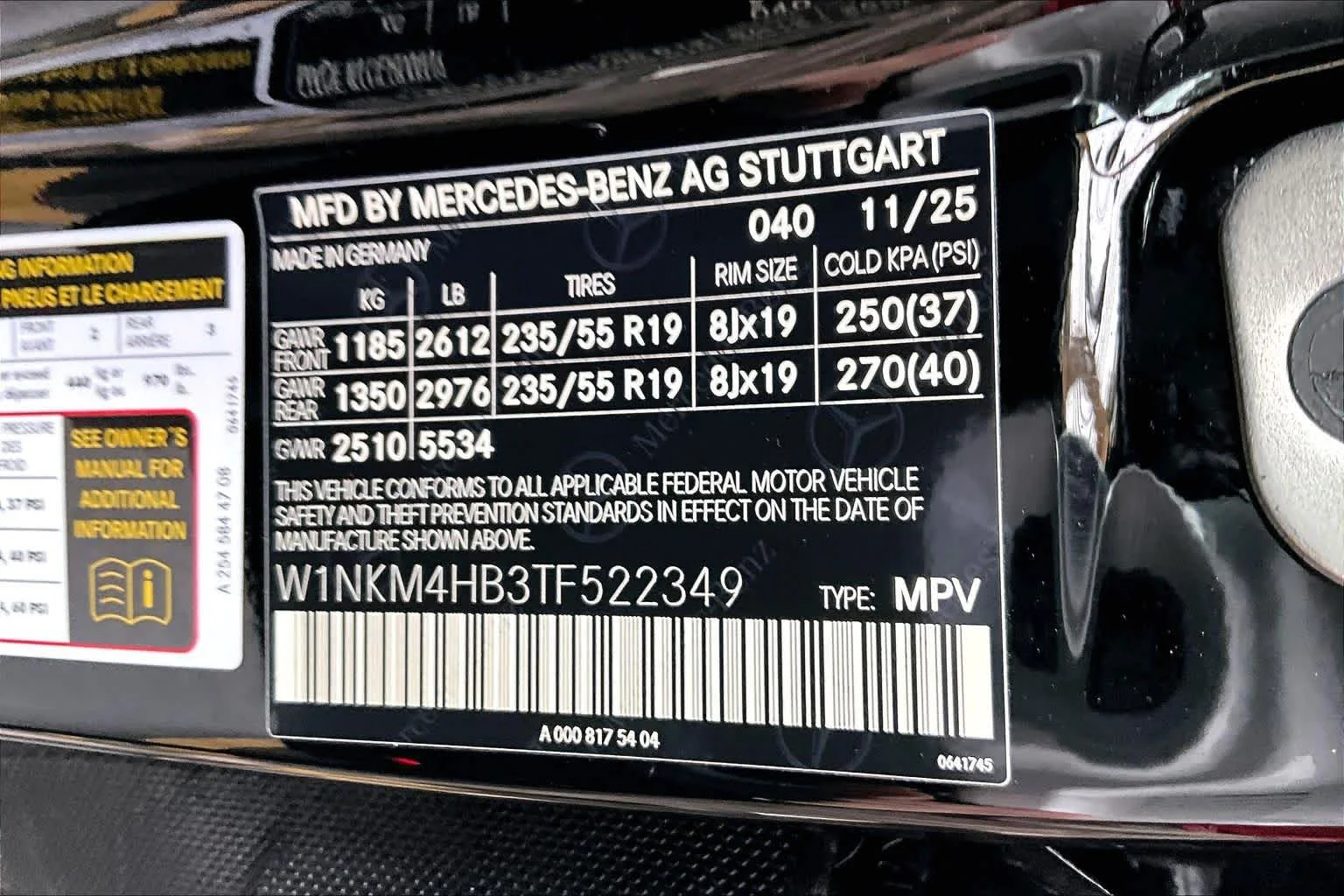 New 2026 040/Black Mercedes-Benz GLC 300 image 13