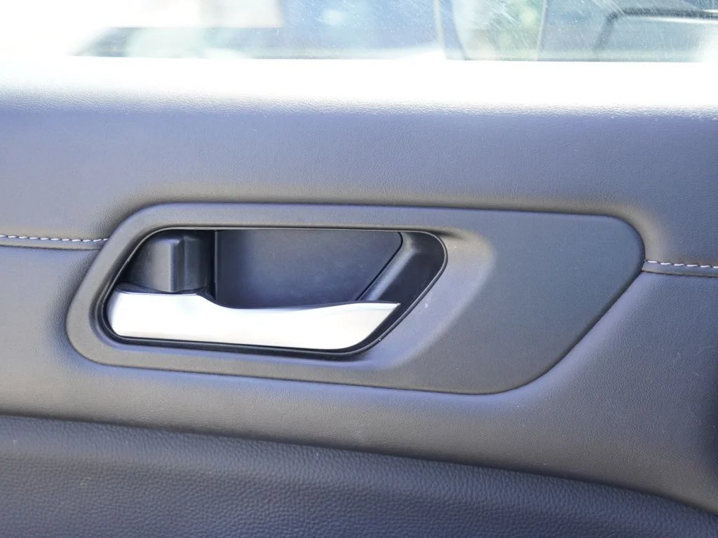 Used 2024 Gray Nissan SL image 7