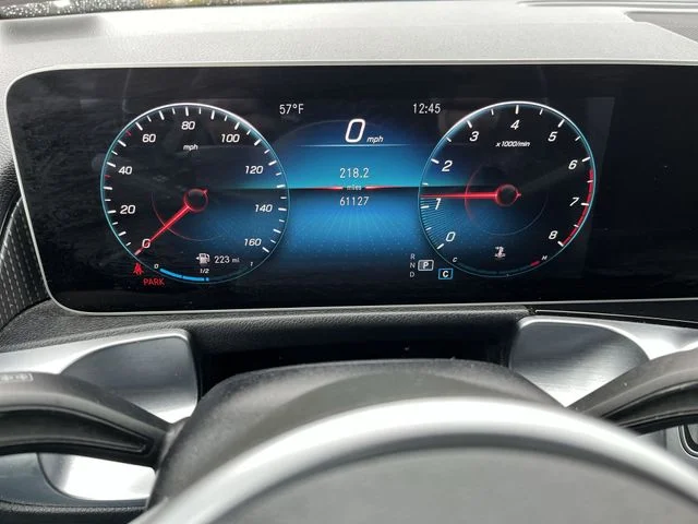 Used 2020  Mercedes-Benz GLB 250 image 12