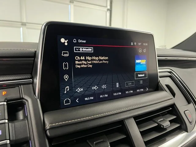 2024 GMC Yukon SLT - Photo 37