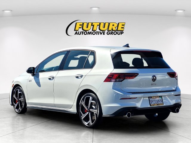Used 2026  Volkswagen SE image 6