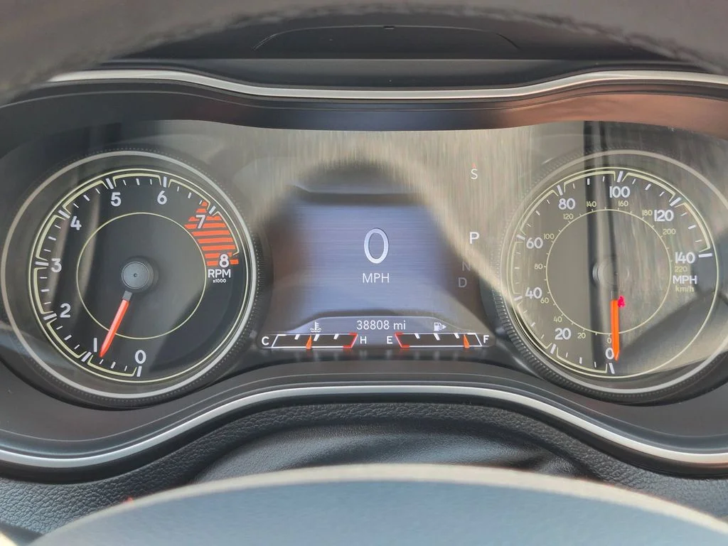 Used 2021 Gray Jeep Limited image 16