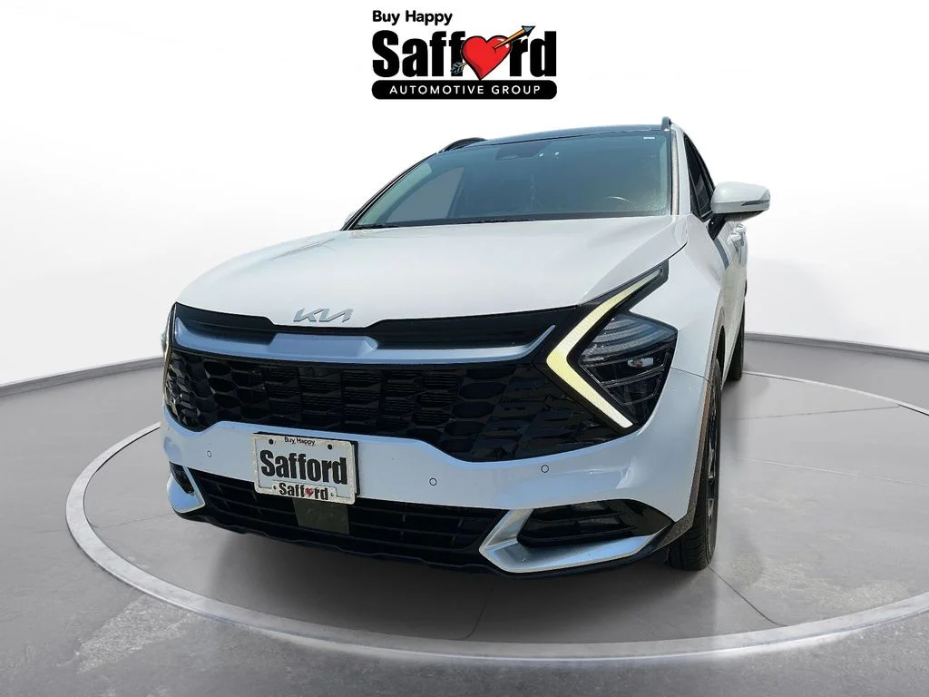 Used 2024 White Kia SX-Prestige image 2