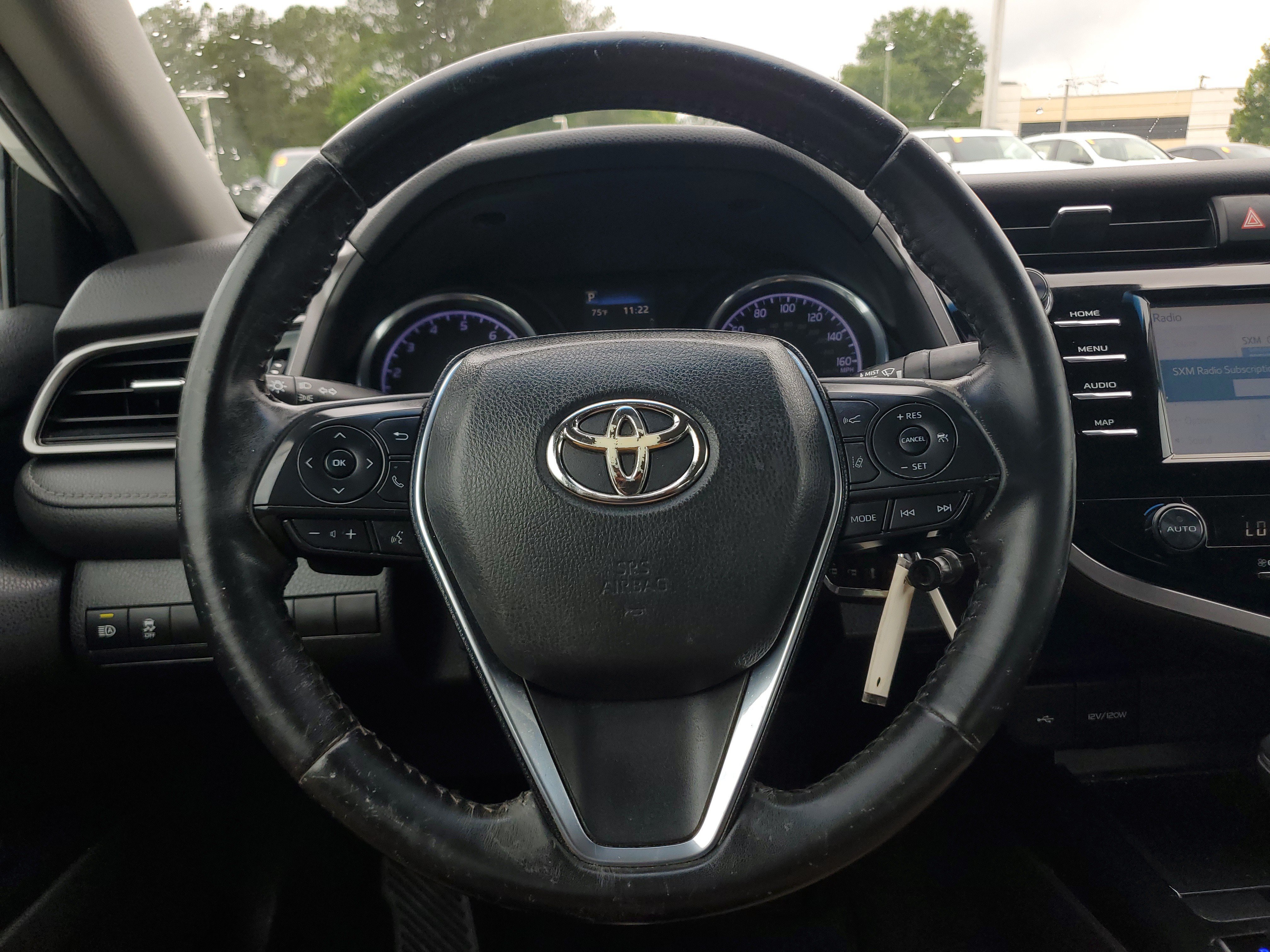 Used 2020 White Toyota SE image 17