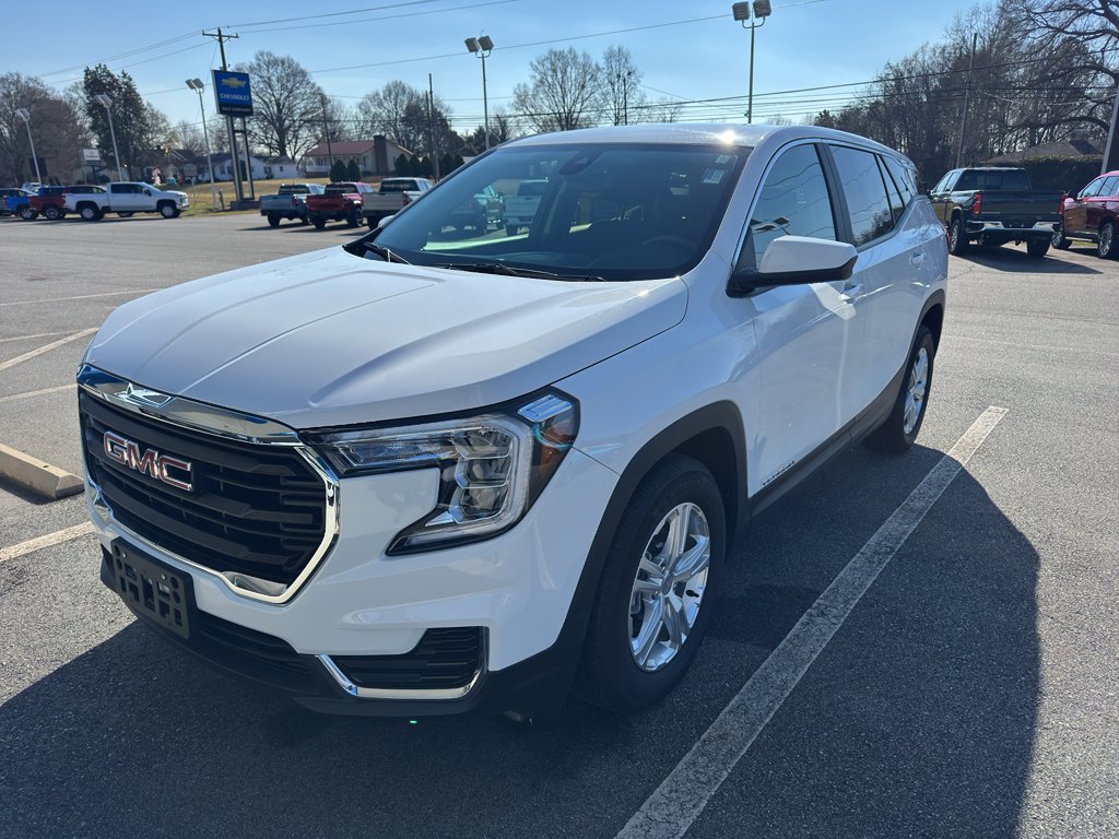 2024 GMC Terrain SLE