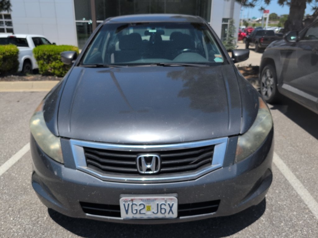 Used 2010 Grey Honda LX-P image 3