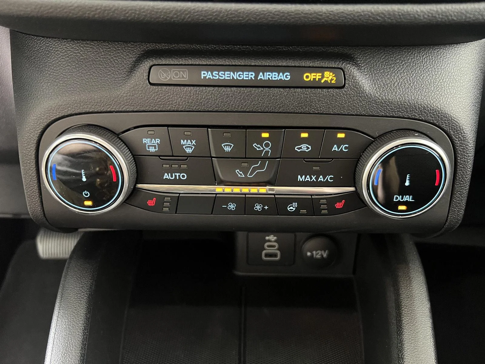 Certified Used 2024 Oxford White Ford Active image 18