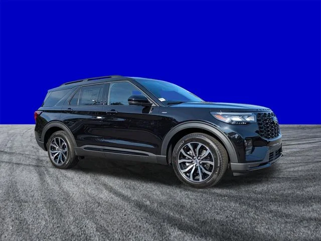 New 2026 Agate Black Metallic Ford ST-Line image 2