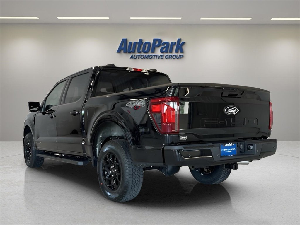 2025 Ford F-150 XLT photo 3