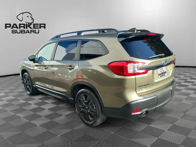 Certified Used 2025 Autumn Green Metallic Subaru Onyx Edition Touring image 3