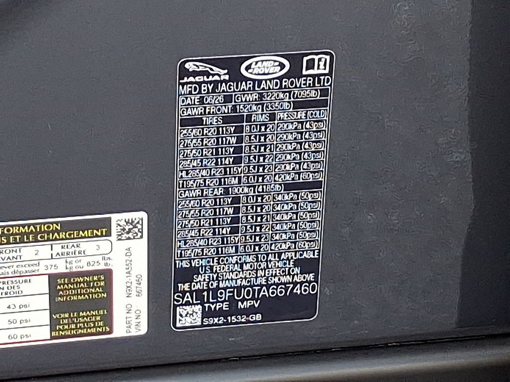 New 2026 Varesine Blue Land Rover Dynamic SE image 16