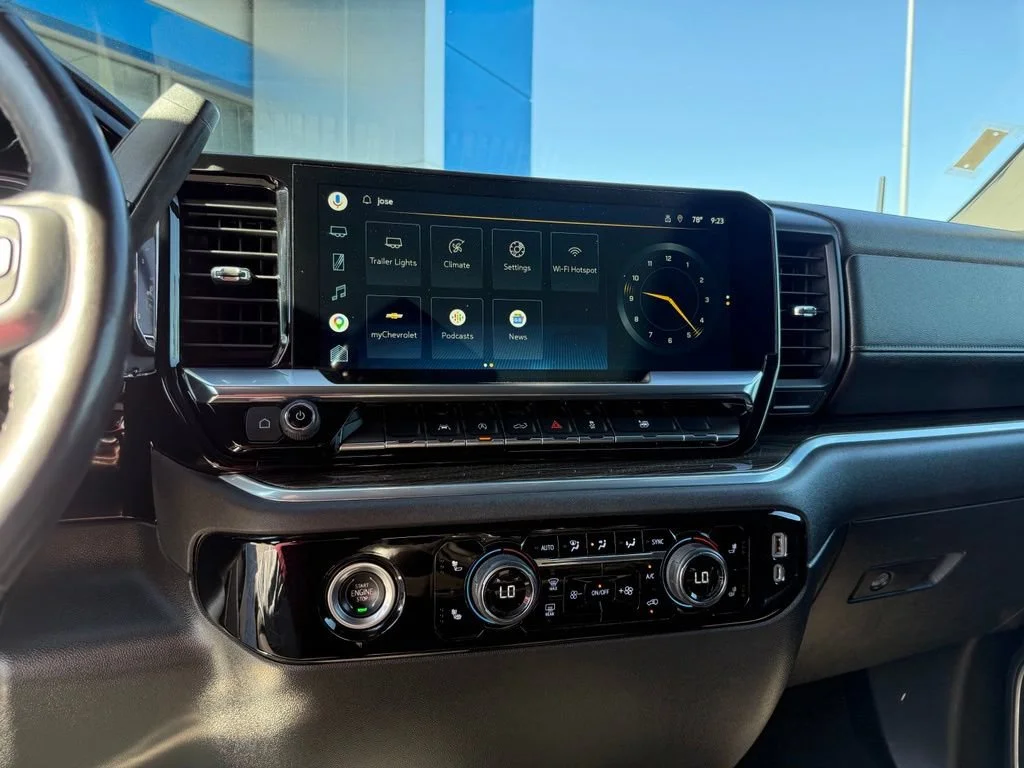 Used 2022 Glacier Blue Metallic Chevrolet LT image 24
