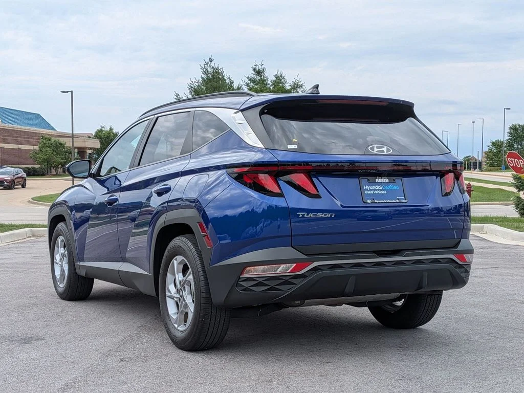 Used 2024 Blue Hyundai SEL image 5