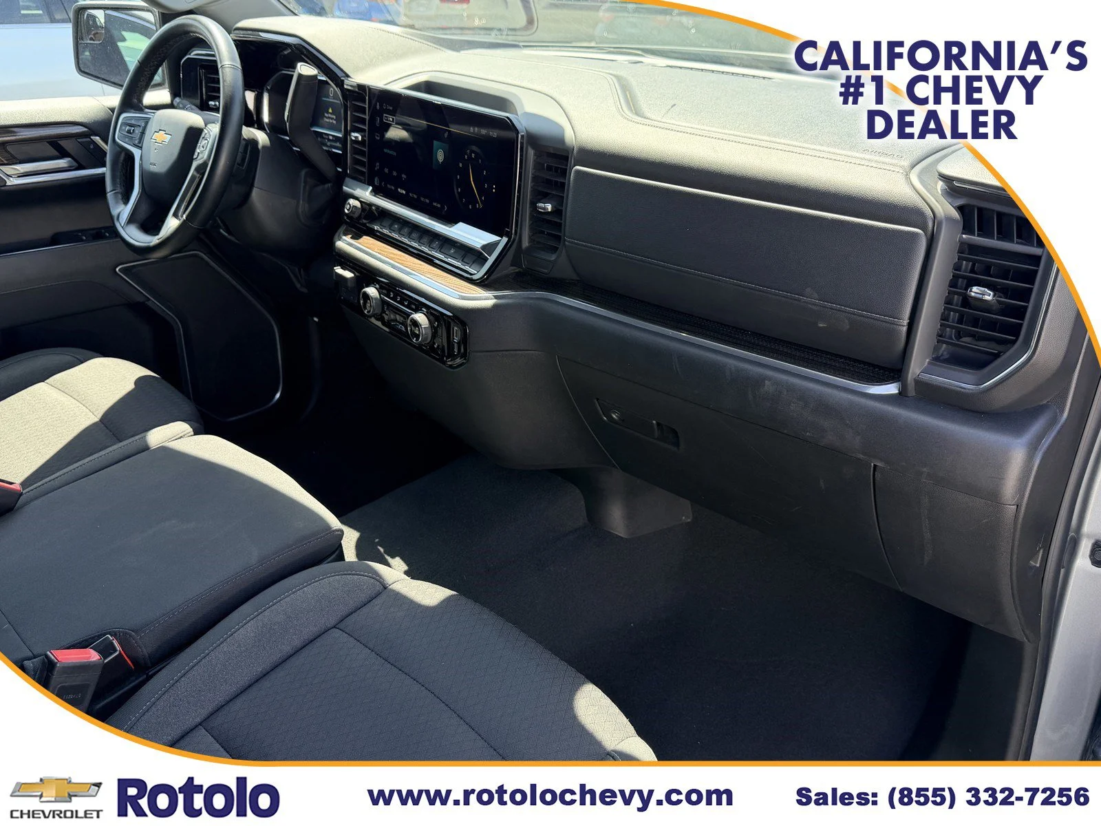 Used 2025 Sterling Gray Metallic Chevrolet LT image 7