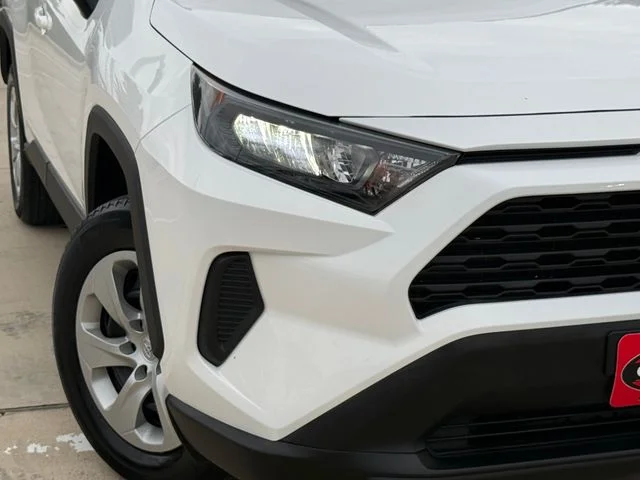 Certified Used 2021 White Toyota LE image 3